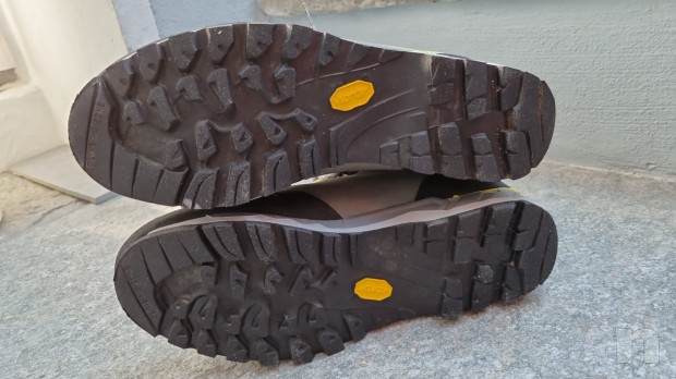 Scarponcini trekking donna LA SPORTIVA foto-51574