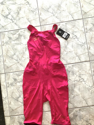 Vendono costumone intatto e non usato l’ancora con cartellino nello scatolino mai usato foto-25820