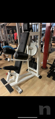 Macchina x alzare le spalle laterale.  foto-25929