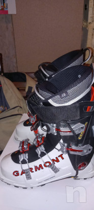 vendesi scarponi scialpinismo taglia 42 Garmont ottime condizioni foto-52620