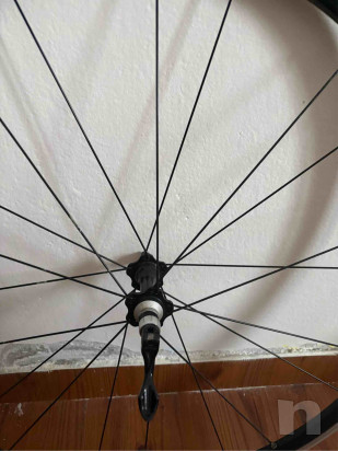 cerchio anteriore per bici corsa con freni a pattino taglia 
