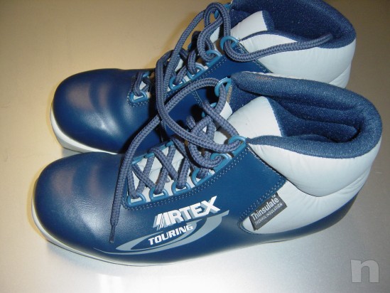 SCARPE N.40 / 41 ADATTE  ALLO SCI DA   FONDO FISCHER foto-2671