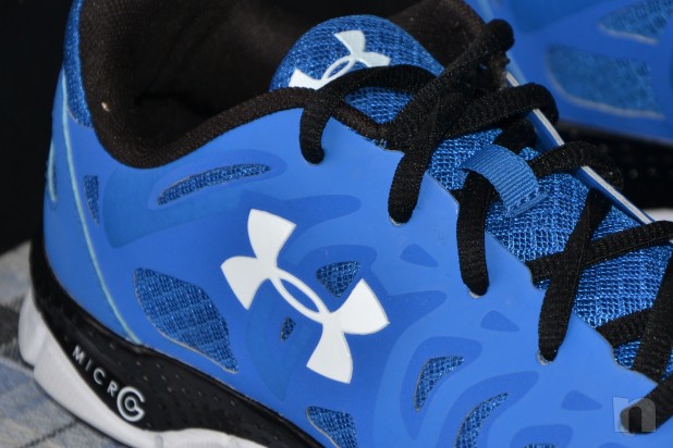 Scarpe running Under Armour "Micro G Engage" foto-4621