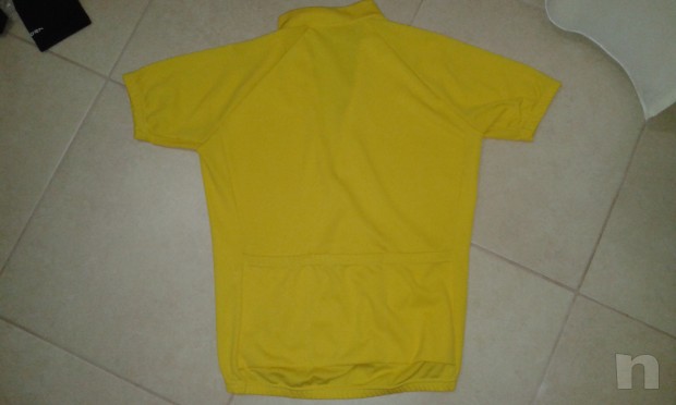 maglia ciclismo santini a mezze maniche colore giallo foto-4833