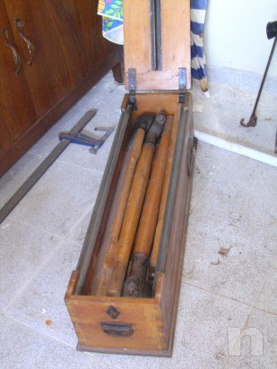 Vogatore antico in legno massiccio richiudibile  e perfettamente funzionante foto-5274