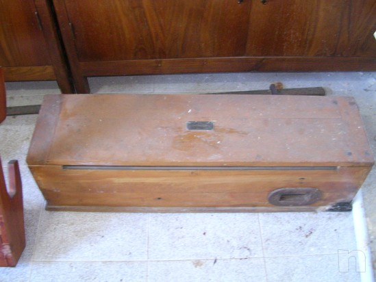 Vogatore antico in legno massiccio richiudibile  e perfettamente funzionante foto-5275