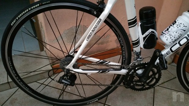 Vendo bici da strada come nuova in monoscocca di carbonio taglia M (53)oppure scambio con MTB in carbonio foto-5712