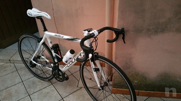 Vendo bici da strada come nuova in monoscocca di carbonio taglia M (53)oppure scambio con MTB in carbonio foto-3256