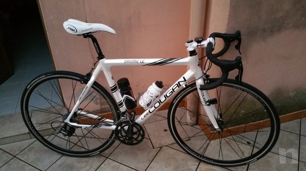 Vendo bici da strada come nuova in monoscocca di carbonio taglia M (53)oppure scambio con MTB in carbonio foto-5713