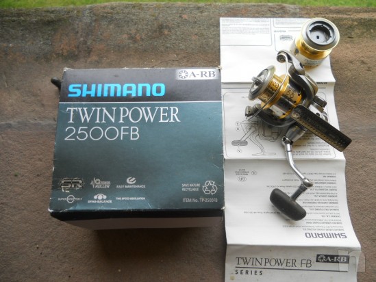 Shimano twin power 2500 FB foto-3294