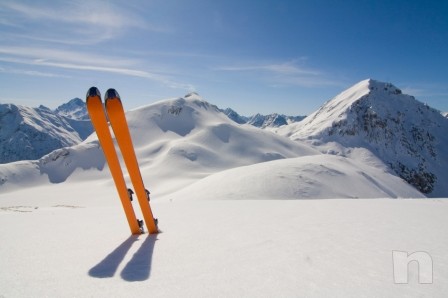 SCI CON ATTACCHI REGOLABILI foto-3337