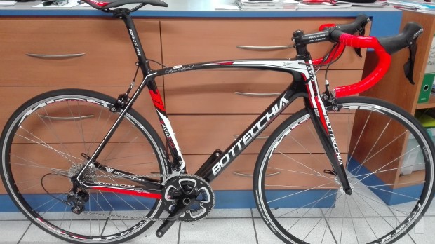 BOTTECCHIA CARBONIO foto-3427