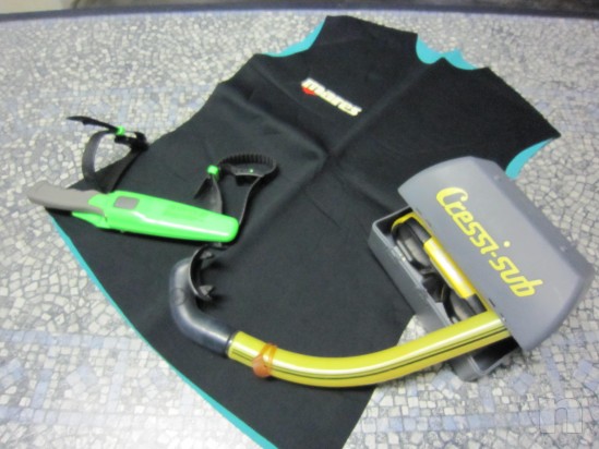 Muta, Jacket, pinne, maschera, calzari, corpetto, guanti ecc.ecc. foto-6327