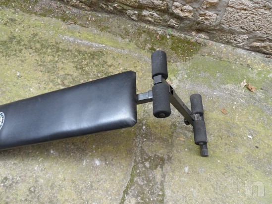 Panca inclinabile e regolabile per allenamento addominali foto-6389