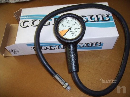 Manometro MC300, con frusta; foto-6493