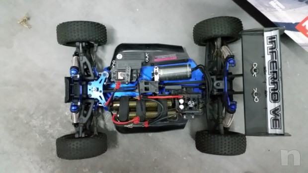 Kyosho Inferno VE Readyset - Buggy Brushless 1:8 foto-6704