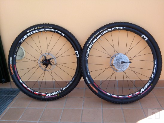 Ruote FULCRUM RED METAL 3 complete e pronte per gareggiare -  ciclismo-biciclette in vendita a Venezia