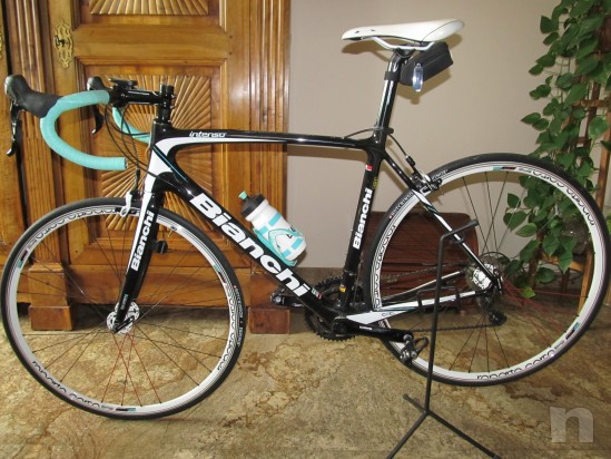 bicicletta da corsa Bianchi Intenso  foto-3868