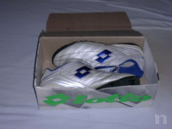 Scarpe da calcetto Lotto taglia 42 foto-7443