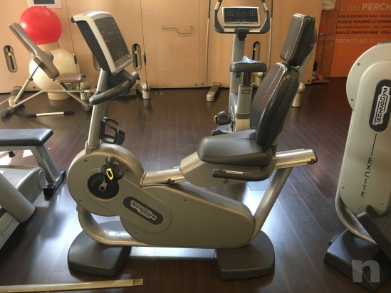 RECLINE EXCITE AUTOALIMENTATA foto-4568