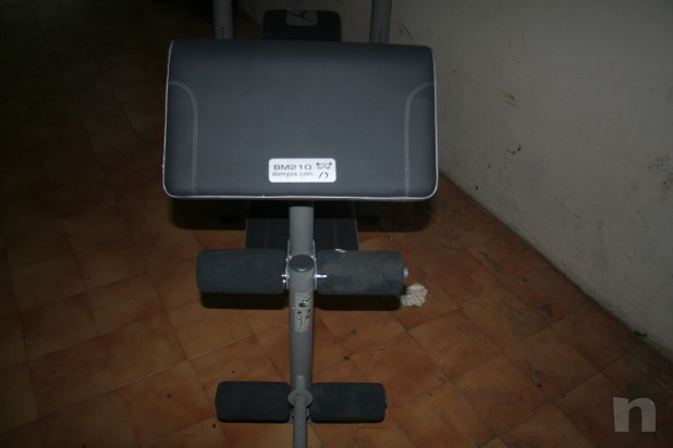 PANCA MULTIFUNZIONI CON ATTREZZI foto-8553