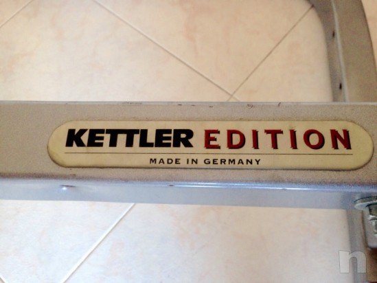 PANCA KETTLER PIEGHEVOLE + PESI, MANUBRI E BILANCIERE EZ foto-605