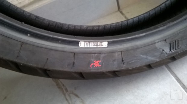 Gomma Pirelli foto-9237