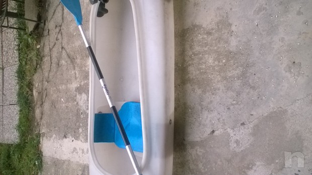  canoa completa di giubbotto salvagente e pagaia  foto-9653