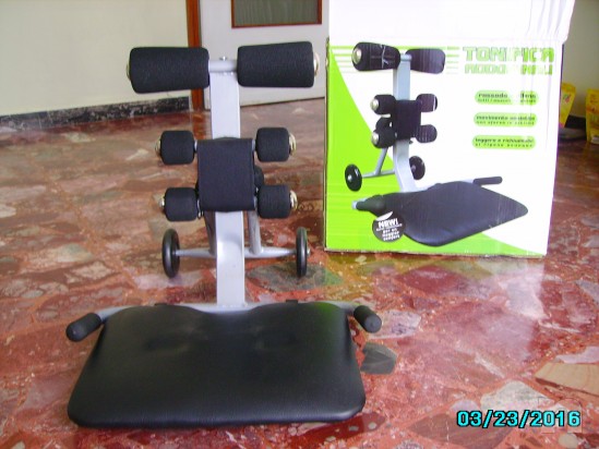 ATTREZZO TONIFICA ADDOMINALI foto-5653