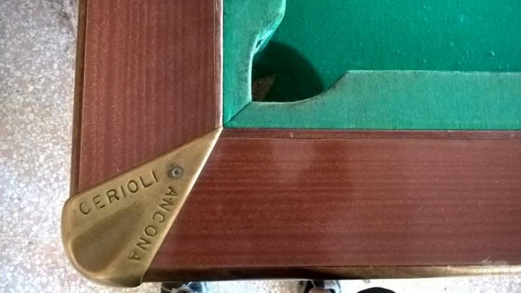 biliardo sei buche storico con arredamento foto-5851