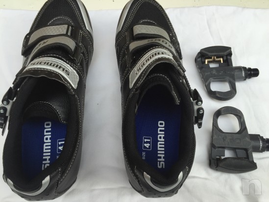 Scarpe per bici corsa e pedali foto-10871