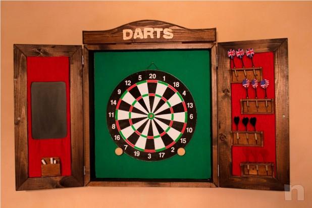 FRECCETTE - Armadietto a muro con bersaglio foto-10935