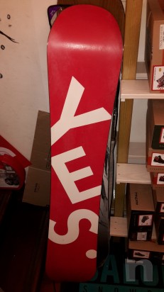 Tavola Da Snowboard YES cm 158 foto-10950