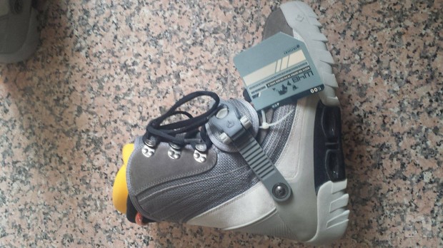 AFFARE scarponi burton NUOVI da snow con attacchi foto-11065