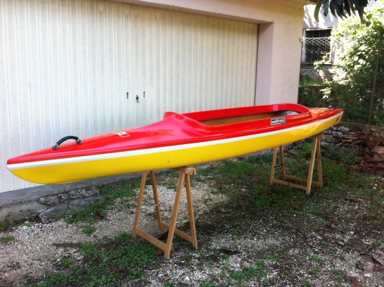 CANOA IN VETRORESINA MOLDRESIN - mod. ALOA foto-6287
