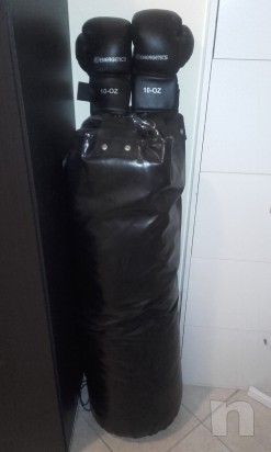 Sacco e guantoni boxe foto-6551