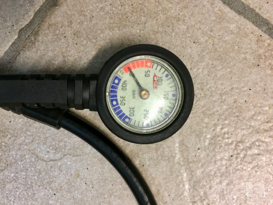 Manometro e cappuccio  foto-12189
