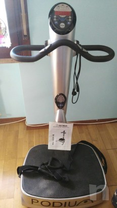 Vendo a malincuore pedana vibrante Globus per inutilizzo purtroppo per via di salute .€200 trattabili possibilmente ritiro a mano per eventuale spedizione mi informerò x il costo di spedizione. foto-12350