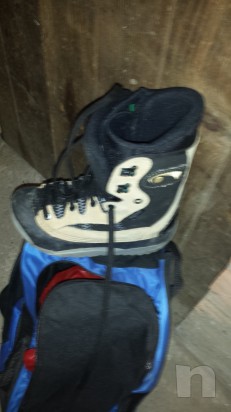 vendo colpleto tavola da snowboard + scarpone e custodie foto-12598
