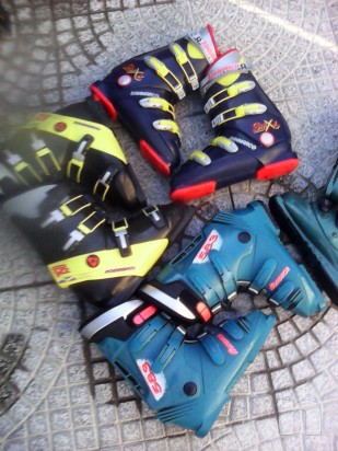 Scarponi professionali e sci con attacchi completi foto-7046