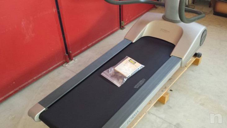 run forma Technogym revisionato e consegnato foto-862