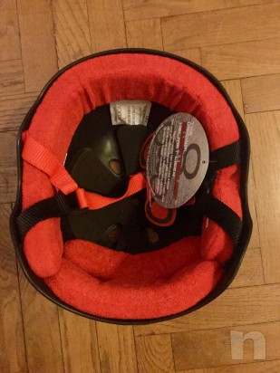 Casco triple8 tg M foto-7540