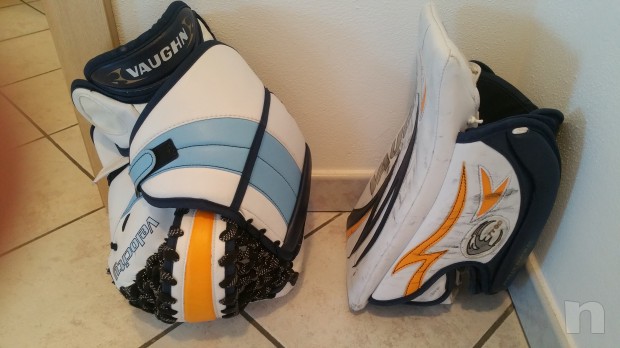 Guanti da Portiere Hockey sull Ghiaccio VAUGHN Velocity 7700 foto-13597