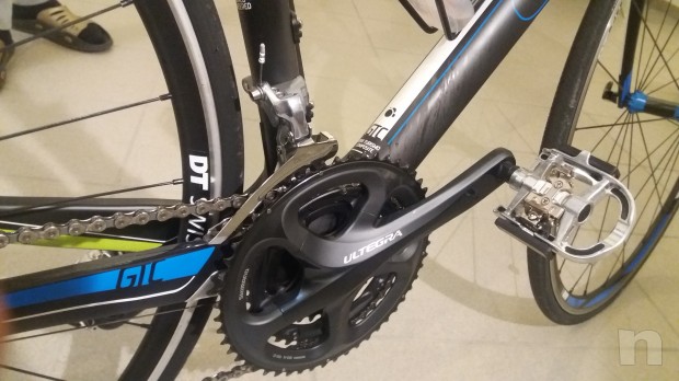 BICI DA CORSA DONNA CUBE AXIAL CARBONIO foto-14070