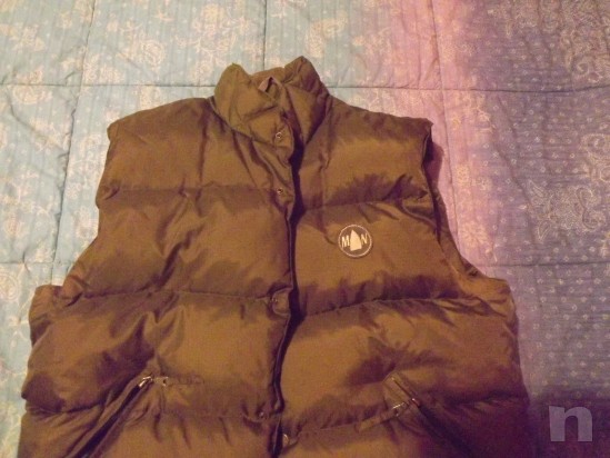 Piumino smanicato uomo foto-14345