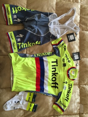 Completo TINKOFF  foto-7995