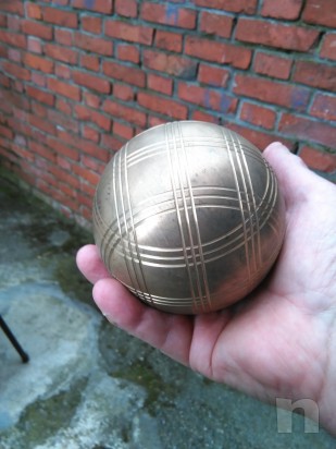 COPPIA DI BOCCE IN BRONZO CON BOCCINO E BORSA foto-1049