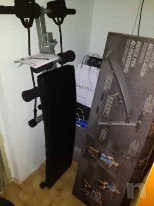 PANCA PER ALLALLENAMENTO foto-8021