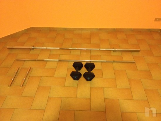 Set di bilancieri e manubri per body building e crossfit foto-8113