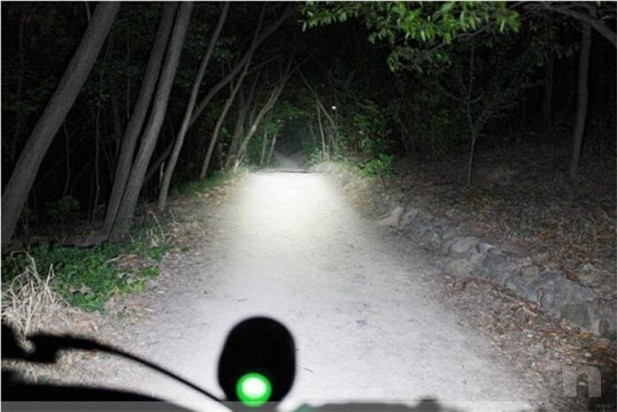 Lampada torcia da testa o bici impermeabile foto-15009